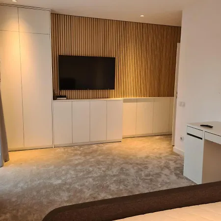 Chic - Premium Living Villa *